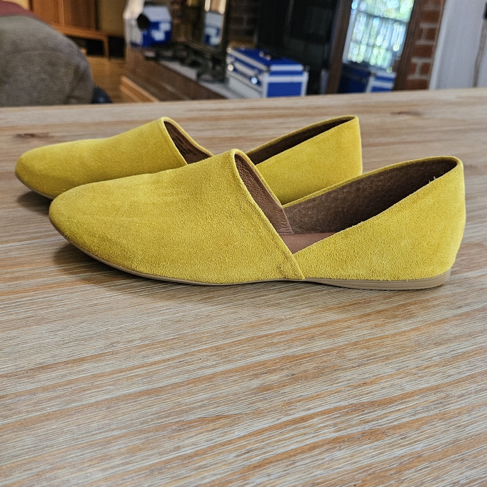 Miz Mooz Kimmy Flats 💛